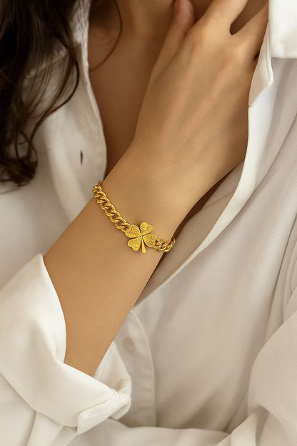 Gold Four Leaf Clover Bracelet, Titanium Steel, Lucky Charm Jewelry, Women's Gift