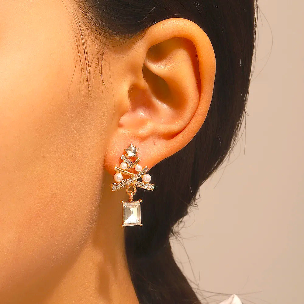 Christmas Tree Ear Studs Cute Gold &amp; Silver Alloy Earrings - Gold image